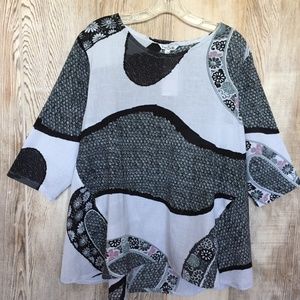 You Be Art to Wear top S/M NWT